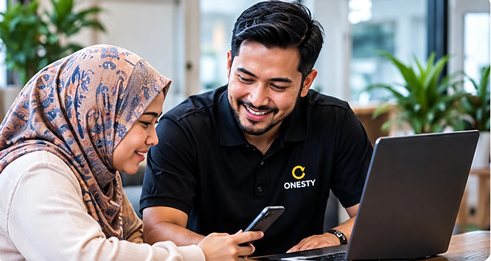 Pemilik bisnes Malaysia berbincang tentang WhatsApp automation dan pengurusan lead bersama Onesty